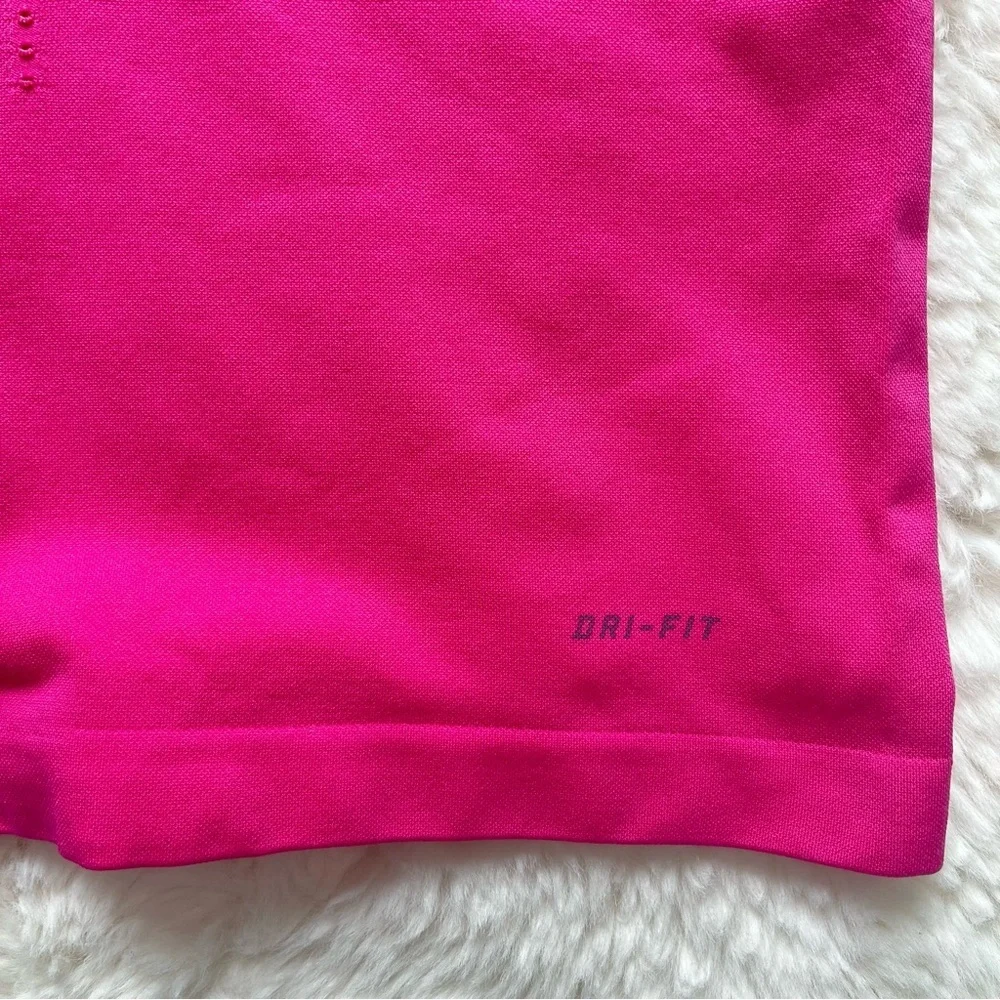 Nike Pro Hypercool Fuchsia Tank